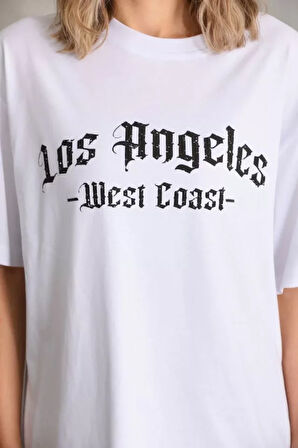 leyla sanat sanata yeni bir bakış açısı Unisex Baskılı Oversize T-Shirt - Beyaz