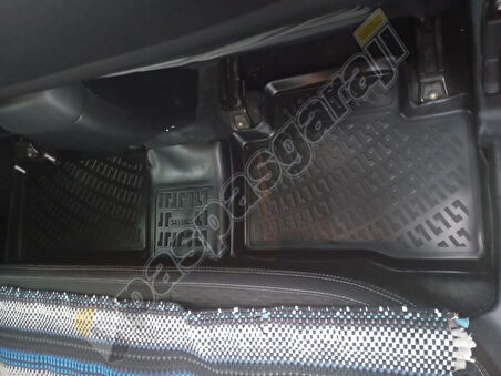 Kaiser Ssangyong Tivoli 3D Havuzlu Paspas, 2015-