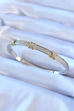 Gümüş Renk Zirkon Taşlı Xoxo Pirinç Kadın Kelepçe - TJ-BB5418