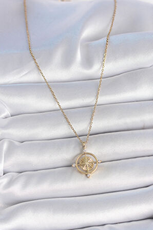 316L Çelik Gold Renk Zincir Zirkon Taşlı Pusula Model Kadın Kolye - TJ-BKO10039