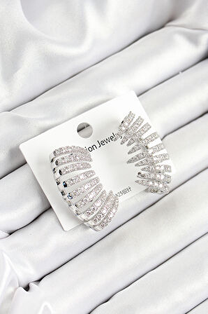 Pirinç Zirkon Taşlı Çoklu Görünümlü Model Gümüş Renk Kadın Küpe - TJ-BKP10631