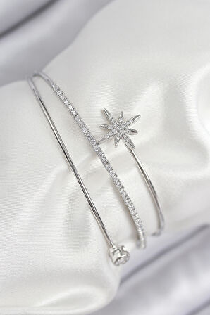 Pirinç Zirkon Taşlı Kutup Yıldızı Model Gümüş Renk Kadın Bileklik - TJ-BB7888