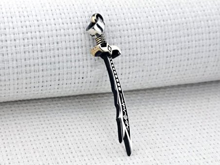 Kalp Atışlı Hz Ali Yazılı Zülfikar Kılıcı 925 Ayar Gümüş Kolye Ucu