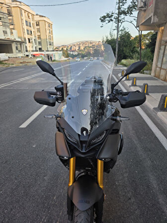 MOTOCAM Yamaha Tracer 900 Siperlik Ön Cam 2023-2025 Model 61cm Şeffaf Renkli 4mm Uzun