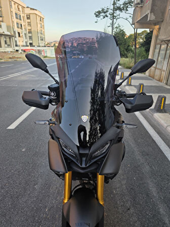 MOTOCAM Yamaha Tracer 900 Siperlik Ön Cam 2023-2025 Model 61cm Siyah Renkli 4mm