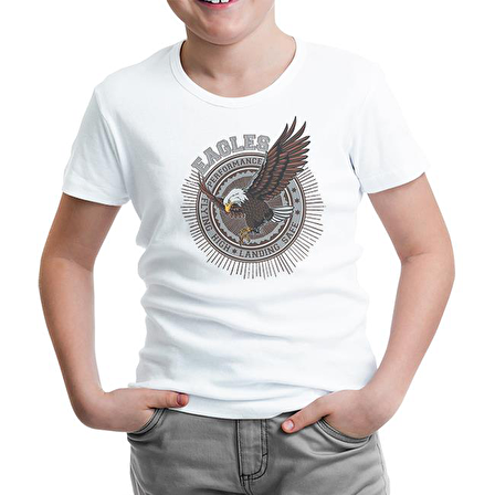 Kartal  - Flying Beyaz Çocuk Tshirt