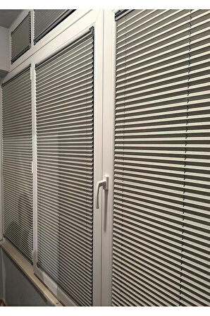 Plise Black Out Katlanır Cam Balkon Perdesi 4 Renk - Ofis Perdesi - Mutfak Perdesi - Salon Perdesi