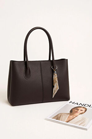 Lüks Omuz ve El Çantası – Minimalist Şık Tasarım Fular Detaylı