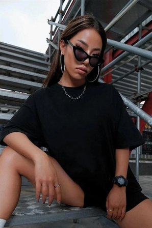 Unisex Love Never Fails Baskılı T-shirt