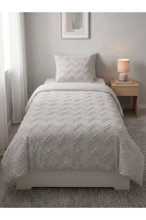 Tek Kişilik Yatak Örtüsü 180 x 260 cm – Valonlu Model 1 Adet 50 x 70 Yastık Kılıfı