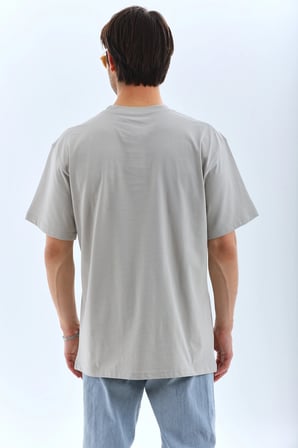 ERKEK Tişört TAŞ Detaylı Bisiklet Yaka  Kısa kol T-Shirt - Gri