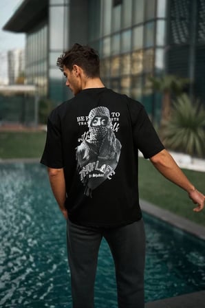 Erkek Kısa Kol Tişört Bisiklet Yaka Filistin Poşulu Baskılı T-Shirt - Siyah