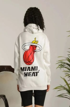 Kadın Oversize Kapüşonlu Cepli Baskılı  İplik Pamuklu Hoodie Sweatshirt - Beyaz