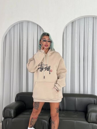 Kadın Oversize Kapüşonlu Cepli Baskılı  İplik Pamuklu Hoodie Sweatshirt - Bej
