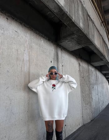 Kadın  iplik Pamuklu Bisiklet Yaka GÜL Baskılı SweatShirt - BeyazBeyaz