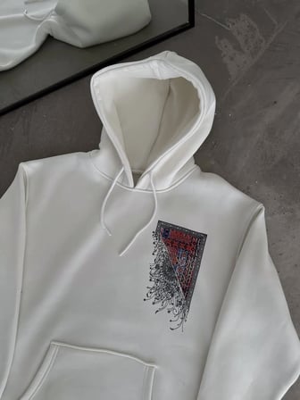 Kadın Kapüşonlu Kanguru Cepli Sweatshirt  İplik Pamuklu Baskılı Hoodie - Beyaz