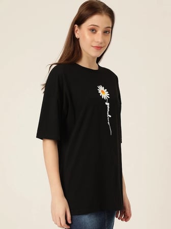 Kadın Papatya Baskılı T-Shirt Kısa Kol Bisiklet Yaka Oversize  Tişört - Siyah