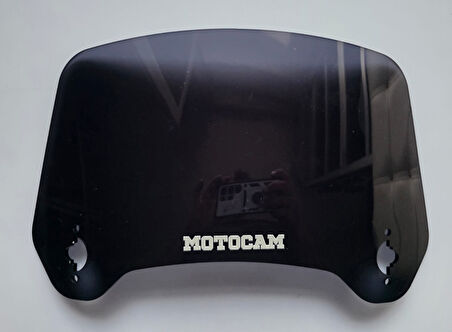 MOTOCAM Rüzgar Saptırıcı Deflektör Camı 3 Delikli 35x18cm Tırtıklı Siyah Renkli   (APARATSIZDIR)