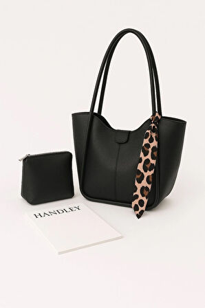 Şehir Zarafetini Taşıyan Minimalist Tote Çanta Seti