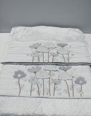 Umay Süzene Bambu Bürümcük Analı Kızlı Havlu Seti (1 Adet 30x50 cm ve 1 Adet 50x90 cm ) %70 Bambu %30 Pamuk