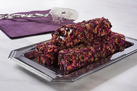 Antep Fıstıklı ve Gül Yapraklı Lokum - 500 gr paket