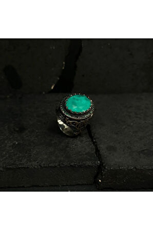 garnet pariba