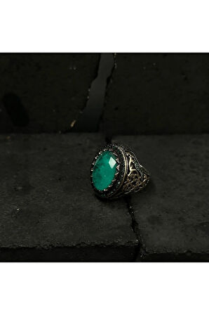 garnet pariba