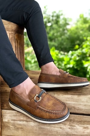 Lacivert Deri Loafer Ayakkabı Metal Tokalı Beyaz Dikiş Detaylı Konforlu Casual Ayakkabı AÇIK KAHVE / 43