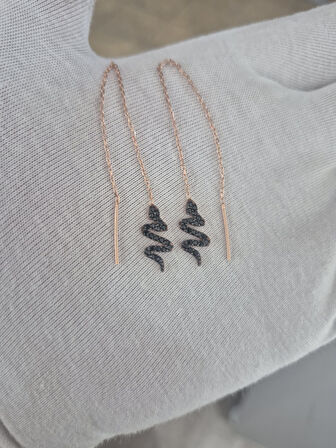 925 Ayar Papatya Silver sallantılı yılan küpe.rose.gold.rodaj