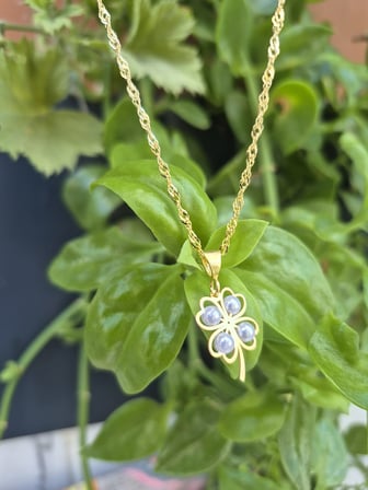 925 ayar papatya silver incili yonca kolye<rose,gold,rodaj>