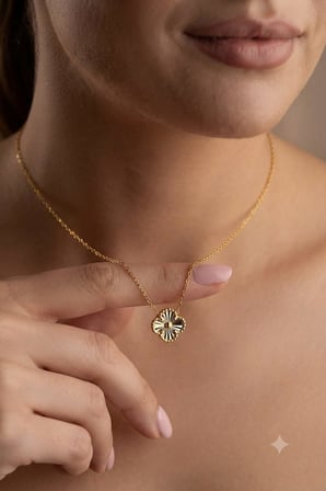 925 Ayar Gümüş Tasarım Yonca Kolye.rose.gold.rodaj Renk Seçeneği