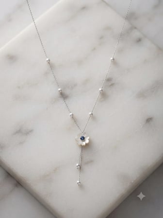 925 Ayar Gümüş Papatya Silver Kişiye Özel Doğum Taşlı İncili Sedef Lotus Kolye