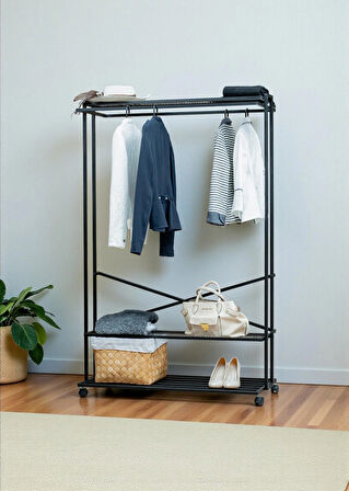 SİYAH METAL ELBİSE ASKILIĞI İKİ YÖNLÜ 3 RAFLI TEKERLEKLİ ASKILIK PORTMANTO VE KONFEKSİYON ASKILIĞI