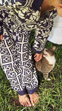 Saten Uzun Kollu Pijama Takımı(Çanta Hediyeli)