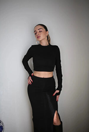 Maison La Femme Basic Siyah Maxi Etek Crop Kazak Takım