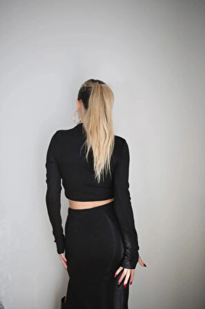 Maison La Femme Basic Siyah Maxi Etek Crop Kazak Takım