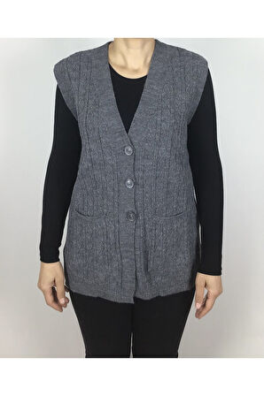 ÖNÜ DÜĞMELİ CEPLİ YÜNLÜ KISA ANNE YELEK