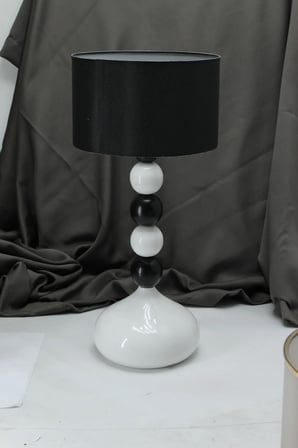 Casa Masa/Gece /Yatak başı /Metal ayak /Kumaş başlıklı ABAJUR LAMBASI