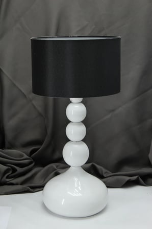 Casa Masa/Gece /Yatak başı /Metal ayak /Kumaş başlıklı ABAJUR LAMBASI