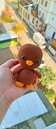 Amigurumi sevimli kahverengi civciv oyuncak / anahtarlık