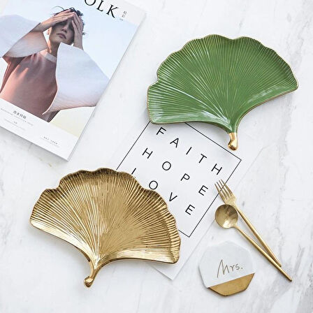 •  Ginkgo Biloba •  Dekoratif tepsi •  Doğal dekorasyon •  Sanatsal tasarım •  Minimalist dekor •  Fonksiyonel aksesuvar •  Anahtarlık tepsi, Gingko Yaprağı Tepsi | Dekoratif Takı Tepsisi | Minimalist EDC Tepsisi | Estetik Yeni Eve Taşınma Hediyesi. 
