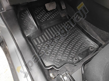 Kaiser Suzuki Vitara 3D Havuzlu Paspas, 2015-