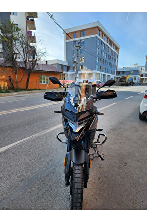 Voge DSX 650 Siperlik Ön Cam 2022 Model 55cm Şeffaf Renkli 4mm KISA SPOR CAM