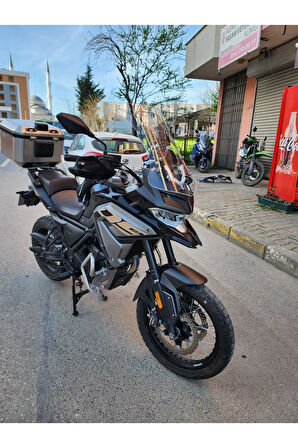 Voge DSX 650 Siperlik Ön Cam 2022 Model 55cm Şeffaf Renkli 4mm KISA SPOR CAM