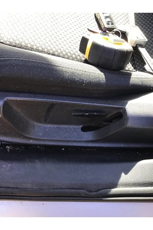 volkswagen Passat sürücü koltuğu yükseklik kolu