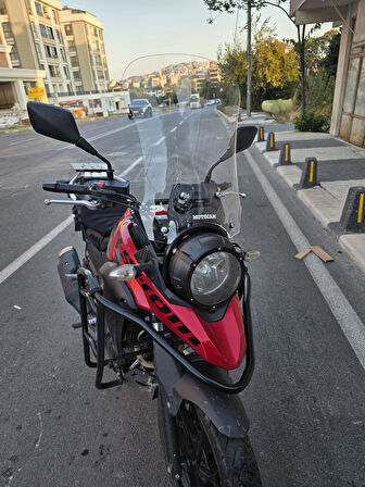 MOTOCAM Suzuki V-Strom DL 250 Siperlik Ön Cam 2017-2020 Model 51cm Şeffaf Renkli 4mm