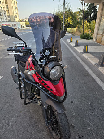 MOTOCAM Suzuki V-Strom DL 250 Siperlik Ön Cam 2017-2020 Model 51cm Siyah Renkli 4mm