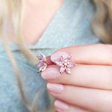 Vaoov 925 Ayar Gümüş Pembe Taşlı Lotus Çiçeği Küpe