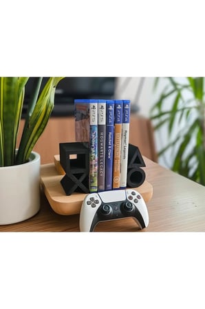 PS5 Logolu CD Stand Rafı, İkonik Tuş Simgeli Oyun Kutusu (CD) Rafı – Stand Organizer