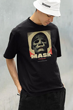 He Is On The Loose ! Baskılı Unisex Tişört, Oversize Mask Tişört